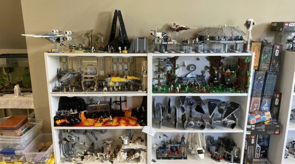 Large Collection of retired Lego Sets and Minifigs